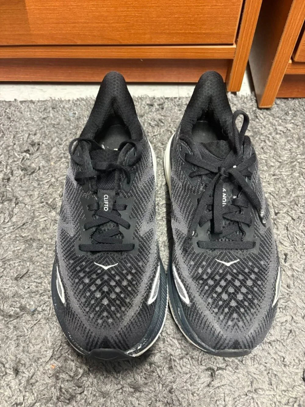 Hoka One One hoka one